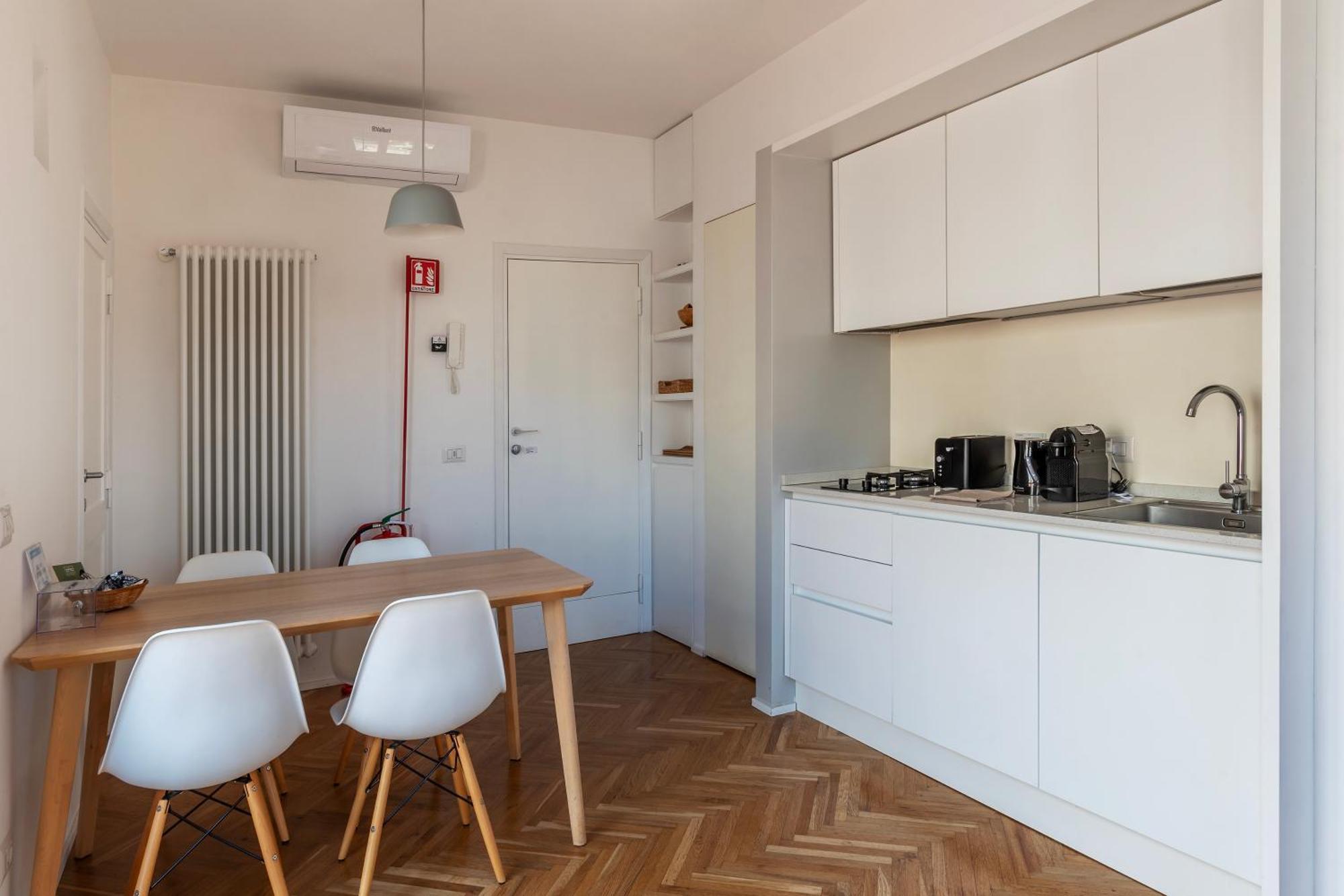Apartment With Terrace In Via Del Pellegrino - FromhometoRom Eksteriør billede
